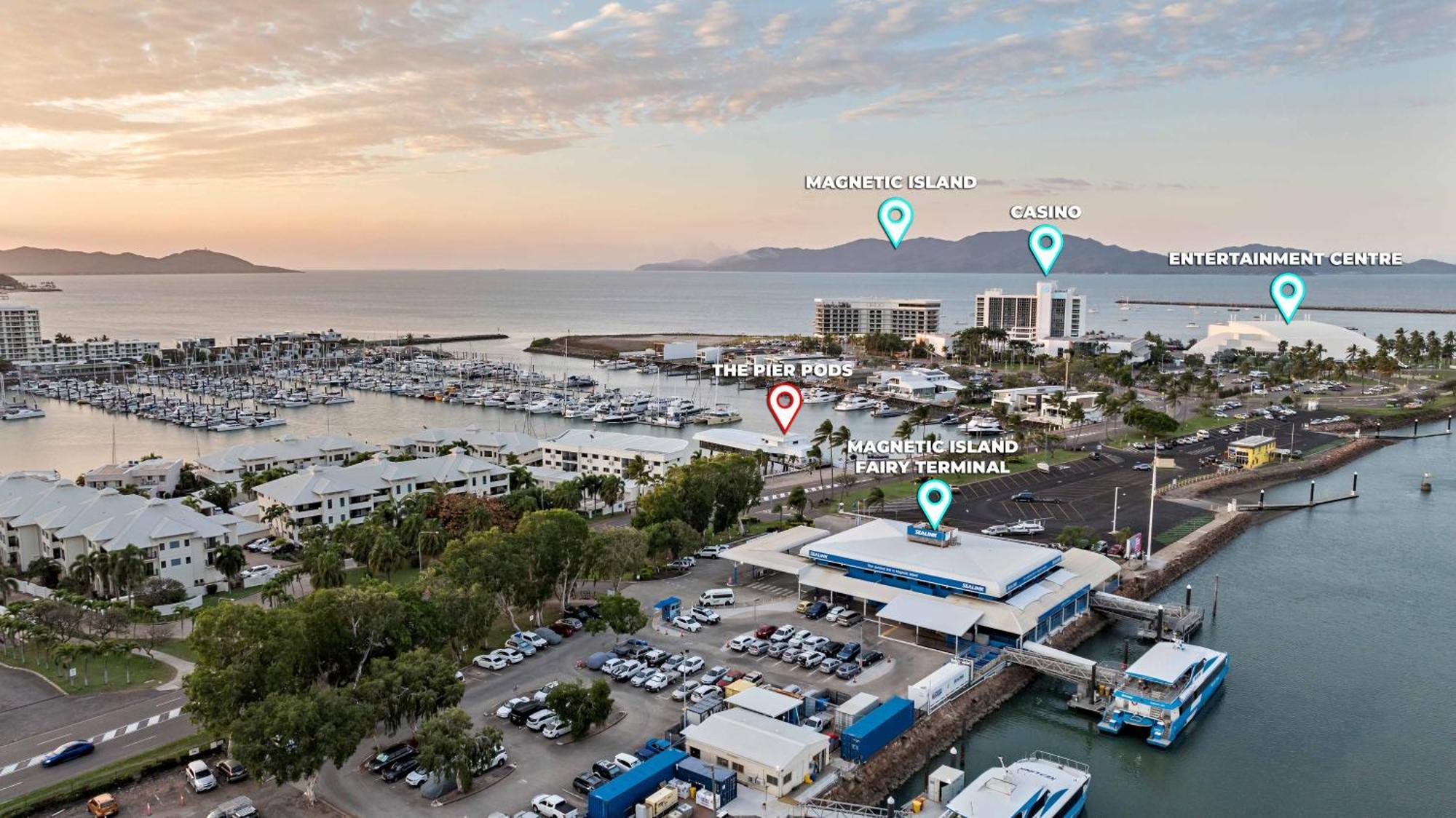 The Pier Pods On The Water- 50M From Townsville Bus Terminal And Ferry Terminal- Passport Id Requried エクステリア 写真